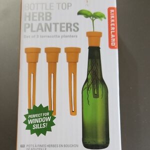Kikkerland Bottle Top Herb Planters